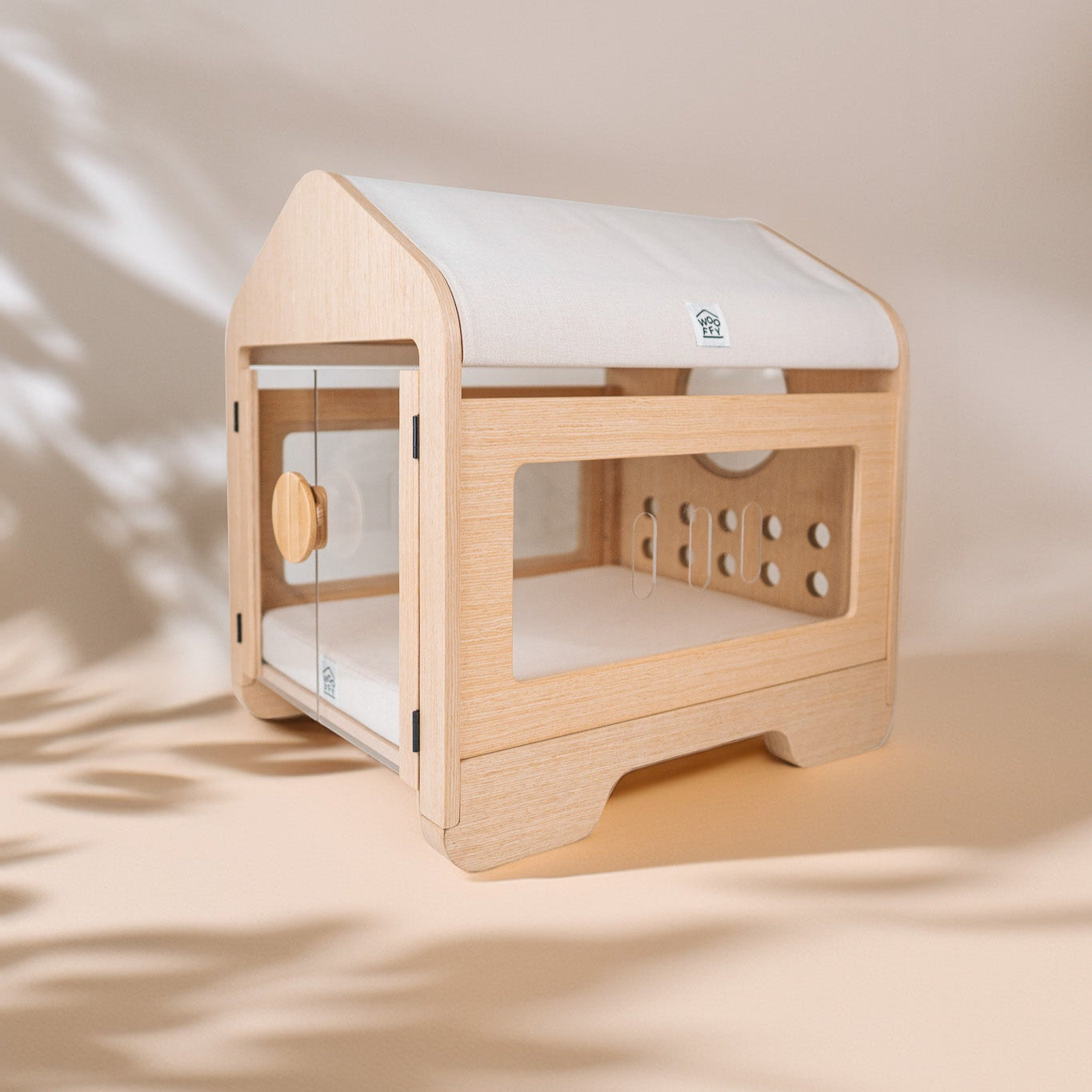 The Wooffy Transparent Acrylic Side Panels provide an elegant and functional enhancement to your pet’s space. Designed to seamlessly fit your Wooffy House